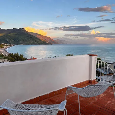 Apartment Petrosa